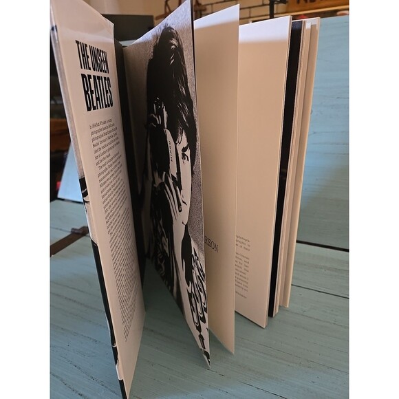Unseen Beatles Photo Collection By Bob Whitaker 160 Pgs Unheard Stories & Pics - Picture 13 of 14